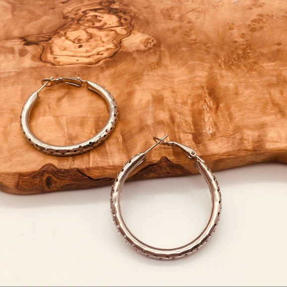 Loop earrings - Picture 5 of 5